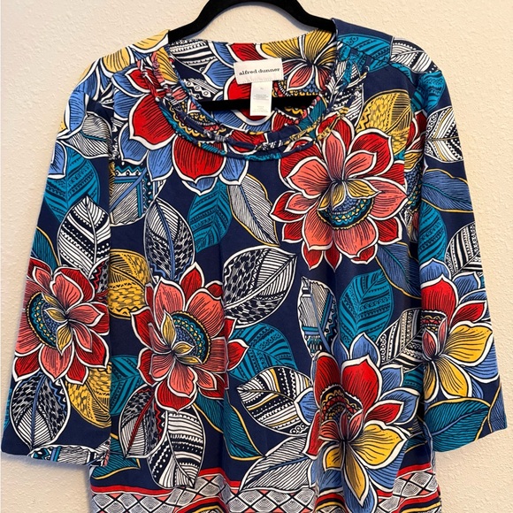 Alfred Dunner Tops - Alfred Dunner Floral Blouse